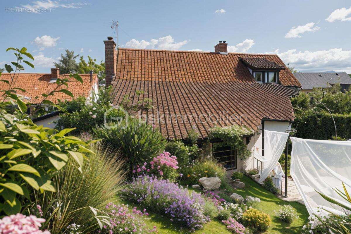 Maison à LONGPRE-LES-CORPS-SAINTS