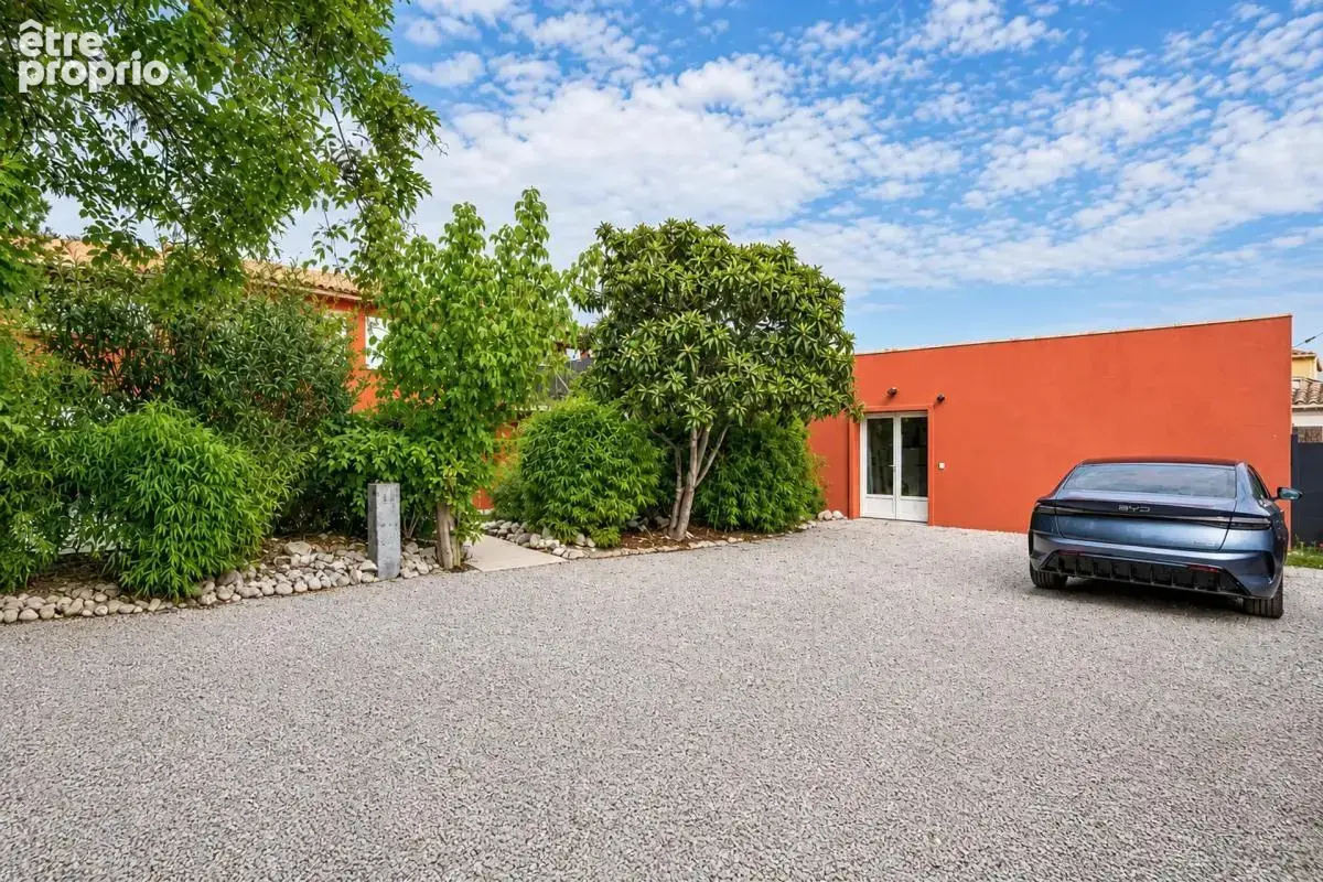 Plaissan (34230) – ensemble immobilier – 5 appartements – terrain 1 055 m² – piscine – potentiel locatif - photo 15