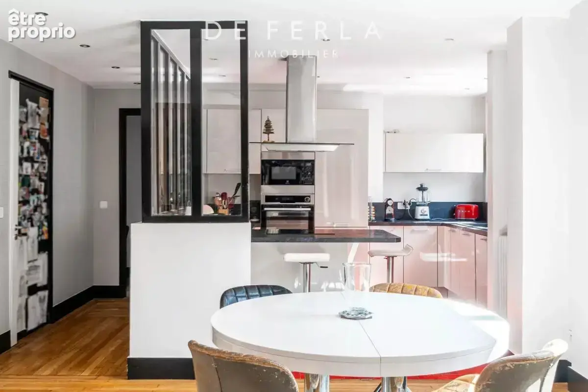Paris XIVeme – Quartier Mairie:  Appartement familial avec quatre chambres : - photo 7