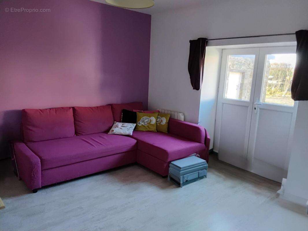 Maison à MINIAC-MORVAN