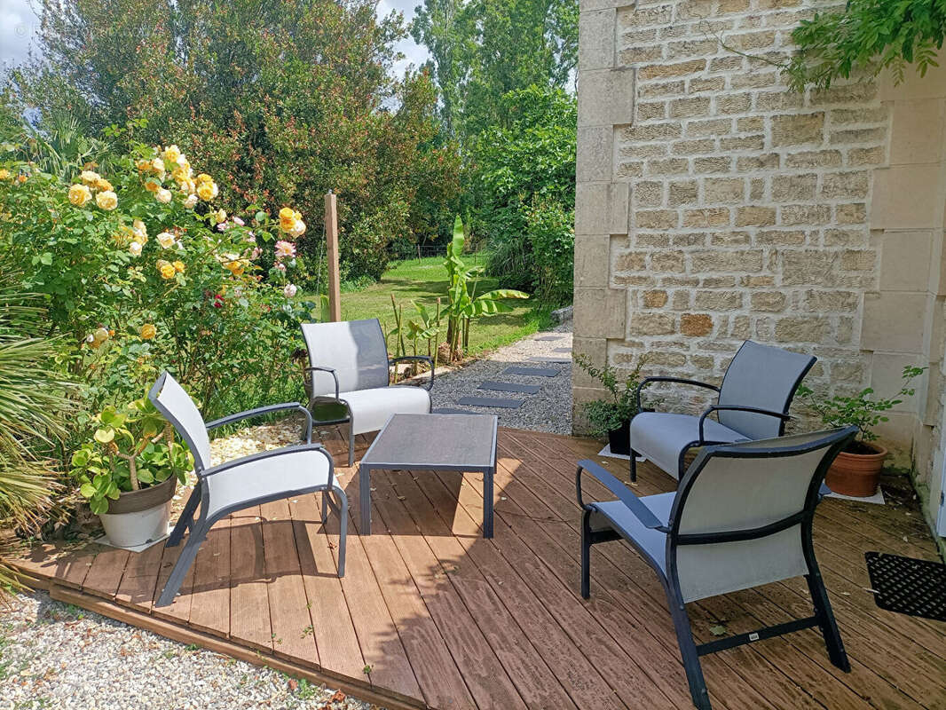 Maison à TONNAY-CHARENTE
