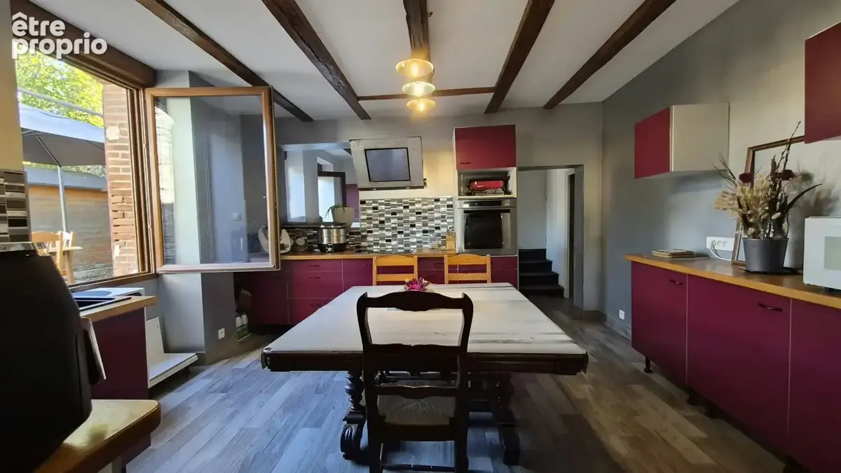 Maison en pierre de caractère - 214m2 - 7 pièces - photo 4
