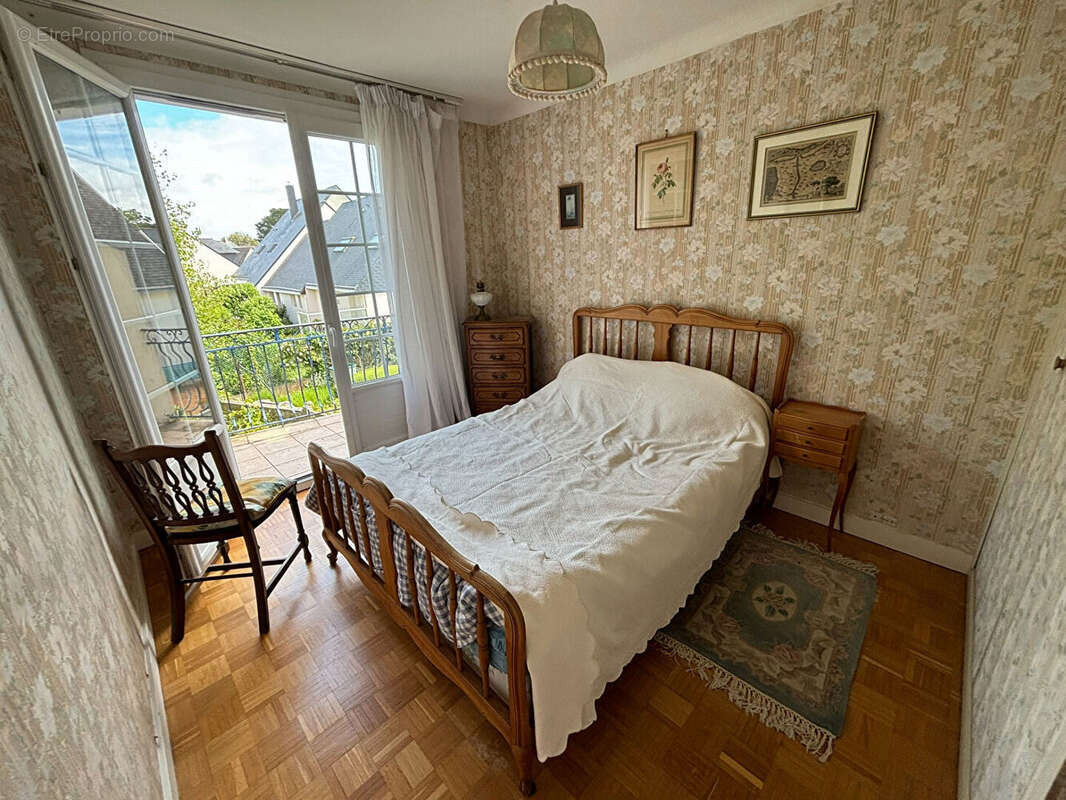 Maison à LE POULIGUEN