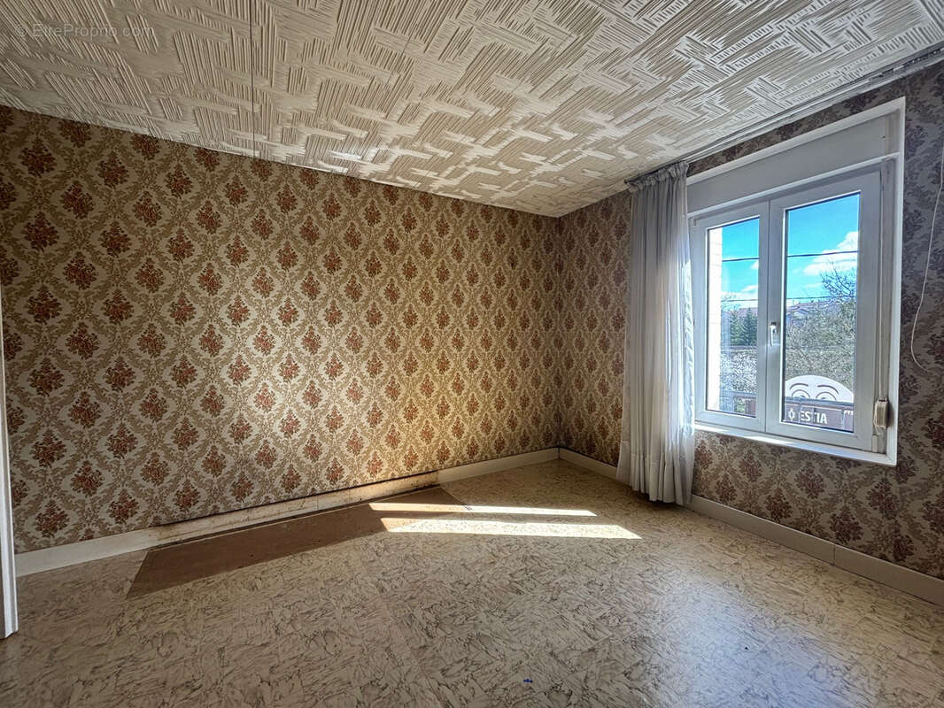 Maison à DAMELEVIERES