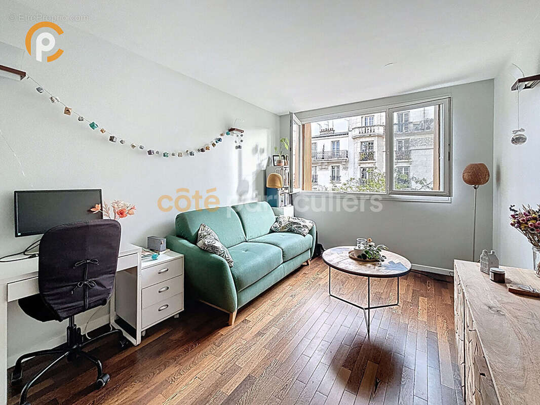 Appartement à PARIS-12E