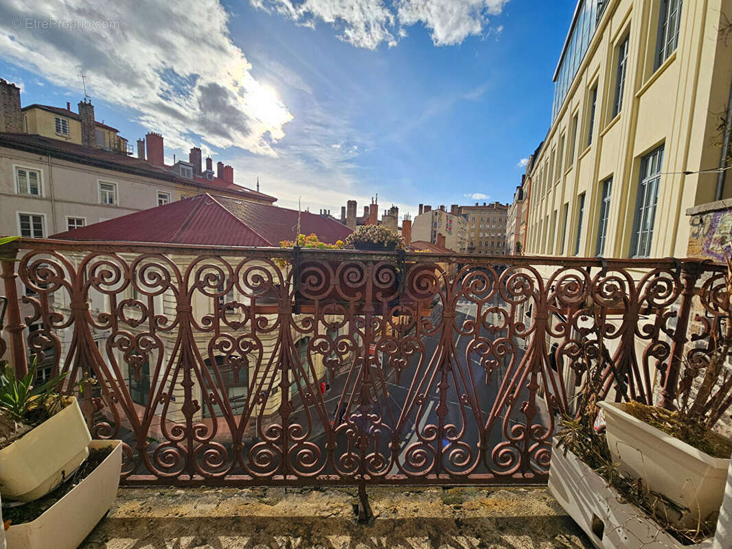 Appartement à LYON-1E