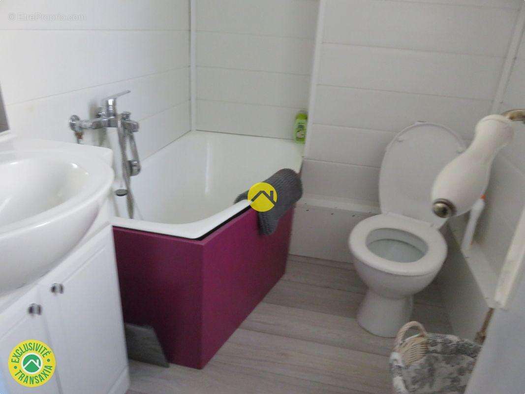 Appartement à DUN-LE-PALESTEL