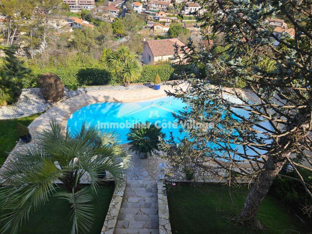 PERIPHERIE DE NICE Prestigieuse propriété,476m2 de surface - photo 25
