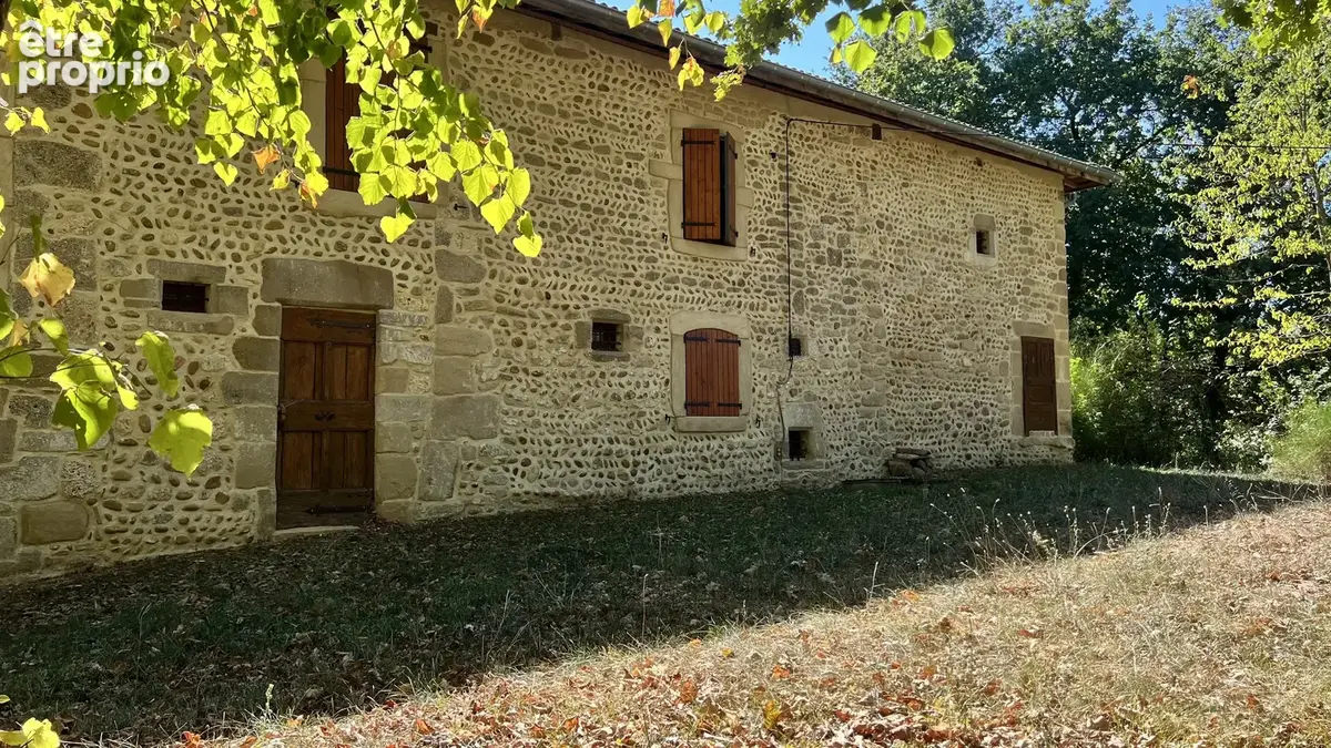 Campagne 200 m² grand terrain 8500 m² - photo 3