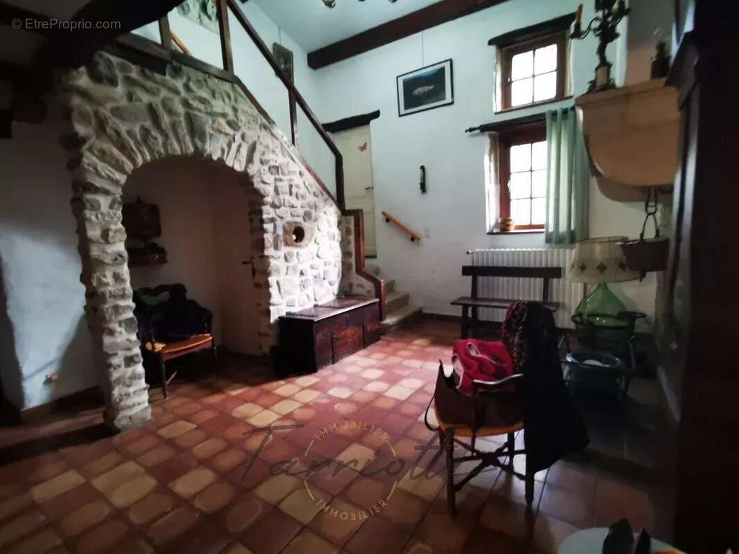 Maison à SAVASSE