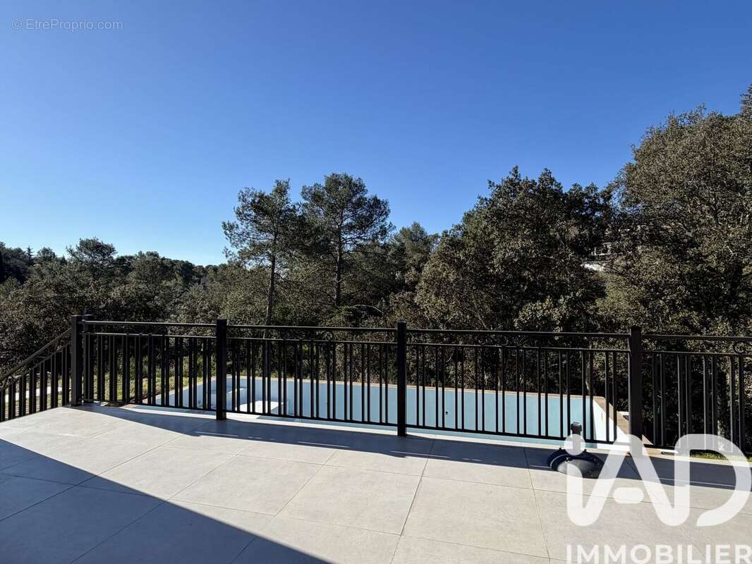 Photo 9 - Maison à NIMES