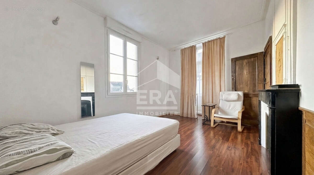 Immeuble de rapport 136m² à laval - photo 8