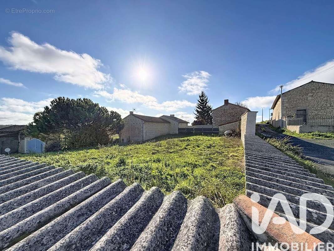 Photo 5 - Terrain à THURAGEAU