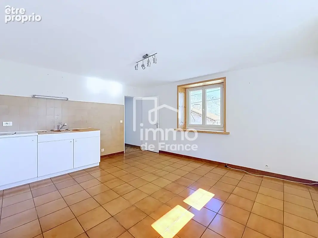 Appartement Montanges 2 pièce(s) 71 m2 - photo 5