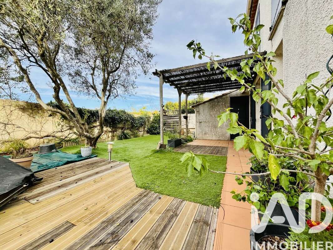 Photo 2 - Maison à BAGNOLS-SUR-CEZE