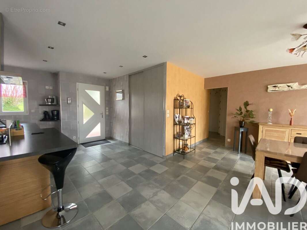 Photo 4 - Maison à MARIGNY
