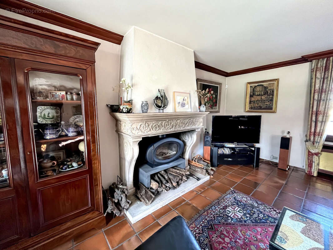 Maison à MANTES-LA-VILLE