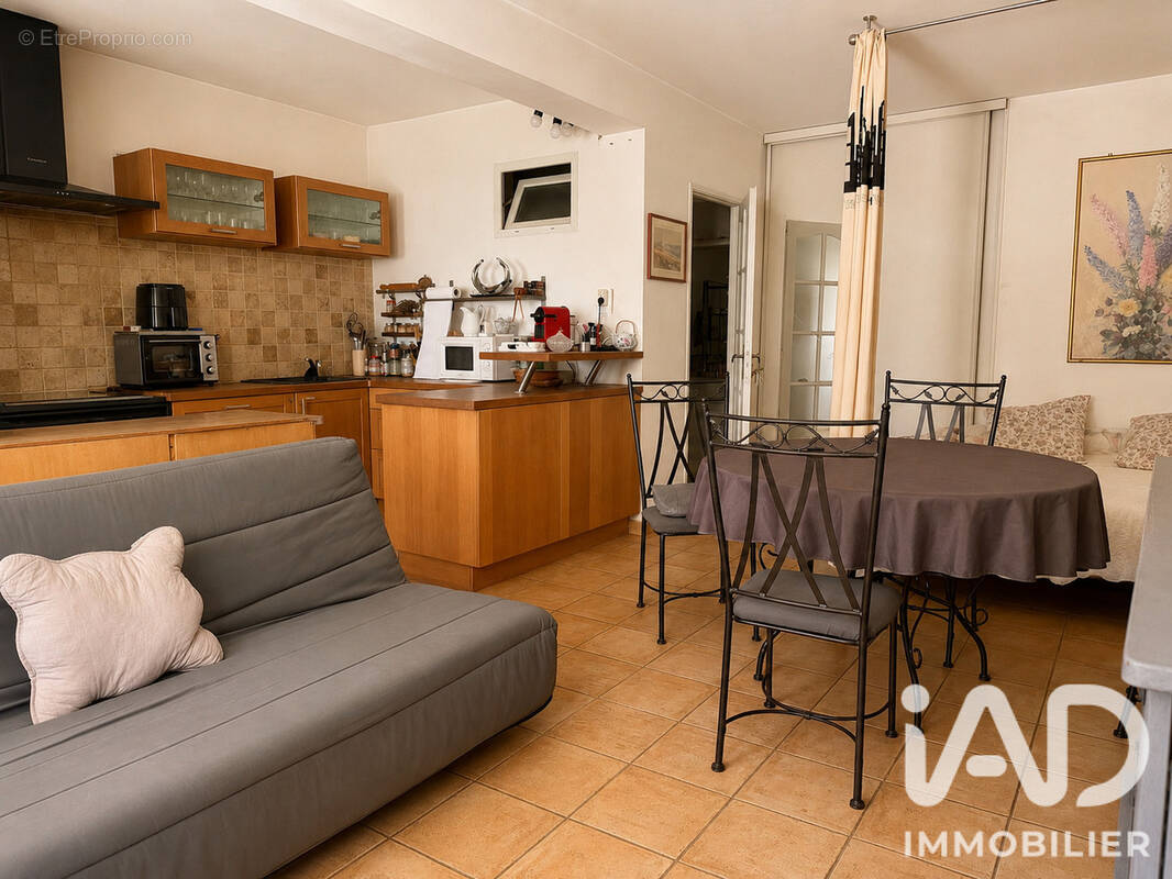 Photo 1 - Appartement à SAINT-RAPHAEL