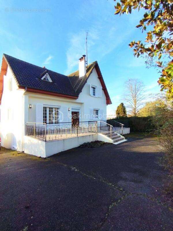 Maison à CHATEAU-RENARD