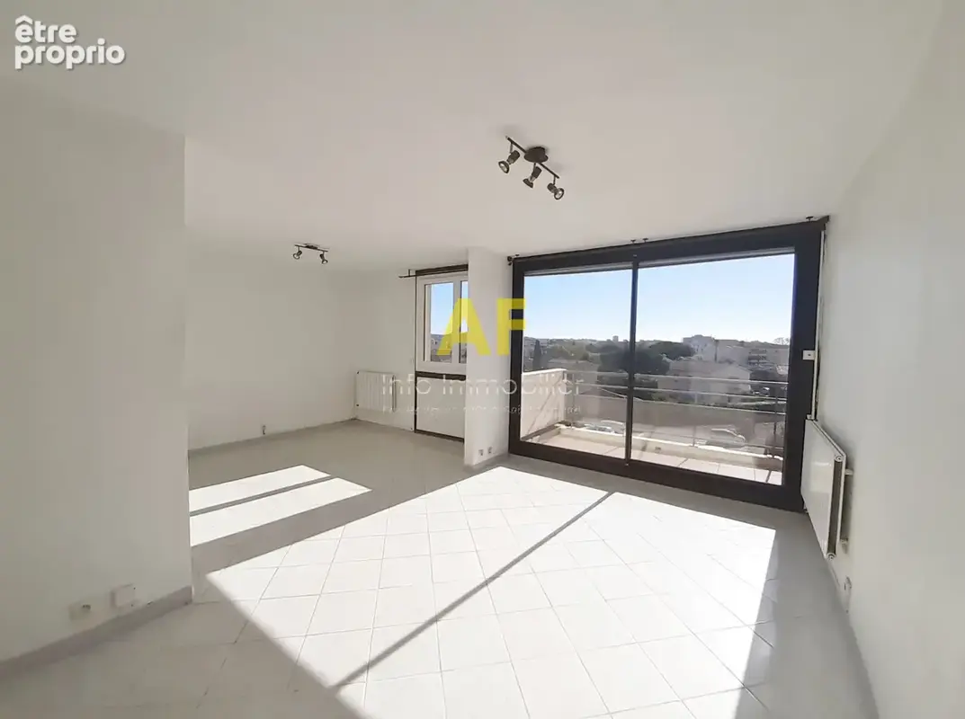 Appartement à FREJUS