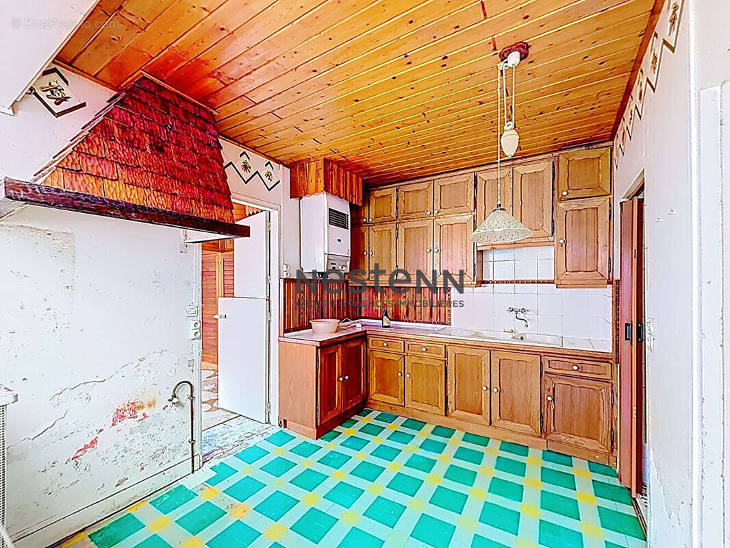 A VENDRE - Maison de plain-pied à rénover à Ouistreham, au calme d'une impasse - photo 3