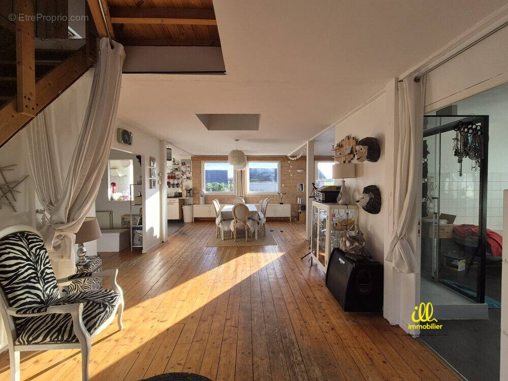 Maison à CHARLEVILLE-MEZIERES