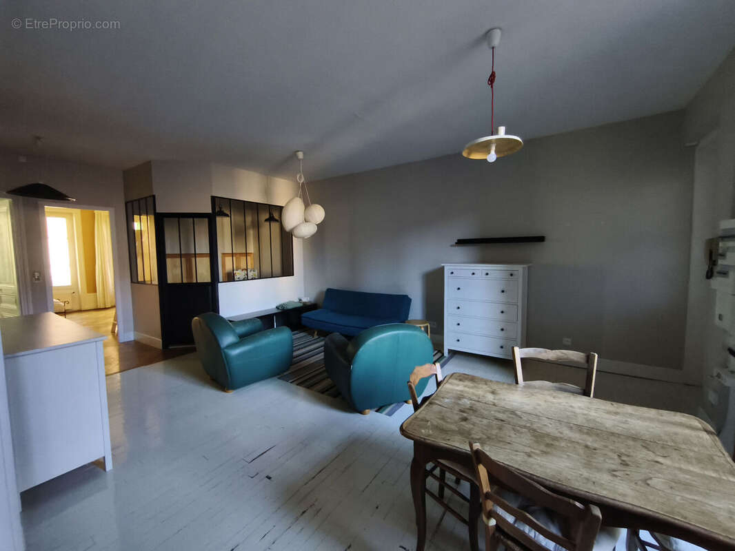 Photo 2 - Appartement à SAINT-ETIENNE