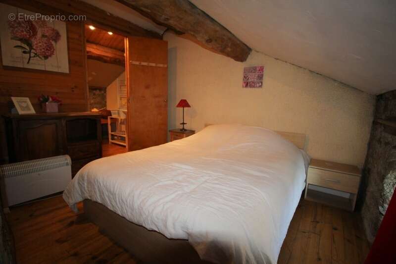 Maison à SAINT-PIERRE-DELS-FORCATS