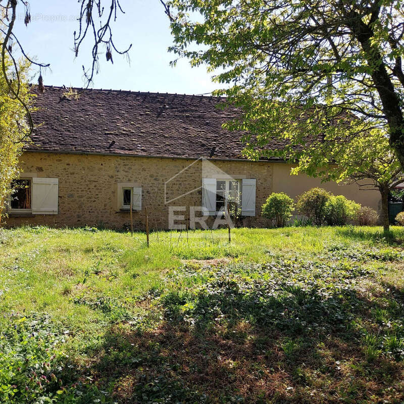 Maison à CHAINTREAUX