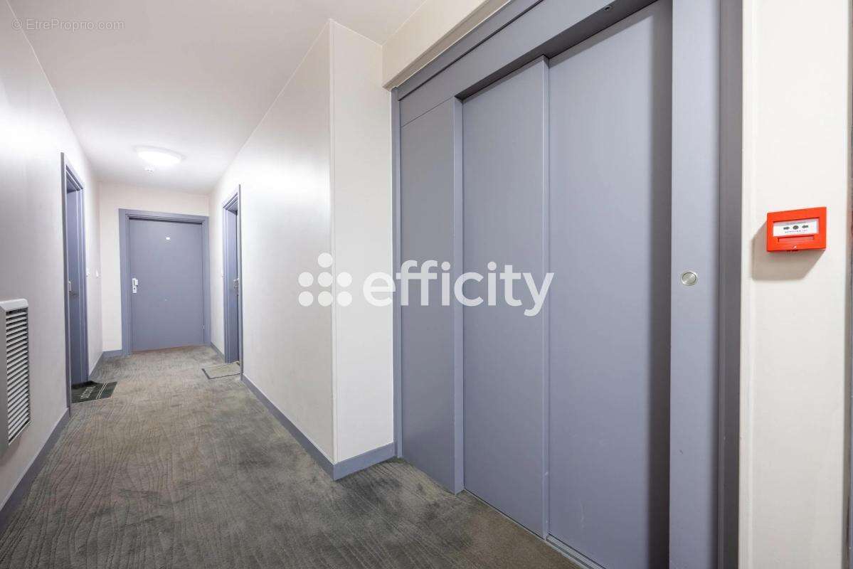 Appartement à PERSAN