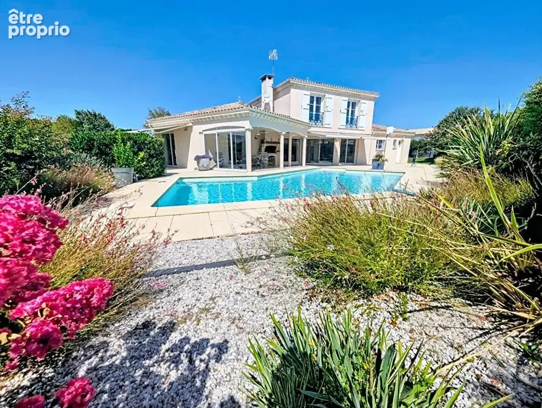 Maison à LE TAILLAN-MEDOC