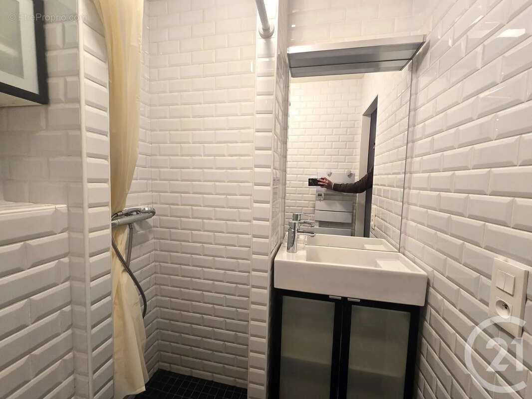 Appartement à SAINT-MAUR-DES-FOSSES