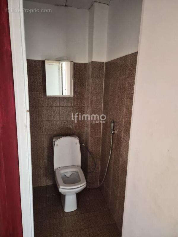 Appartement à MARSEILLE-4E