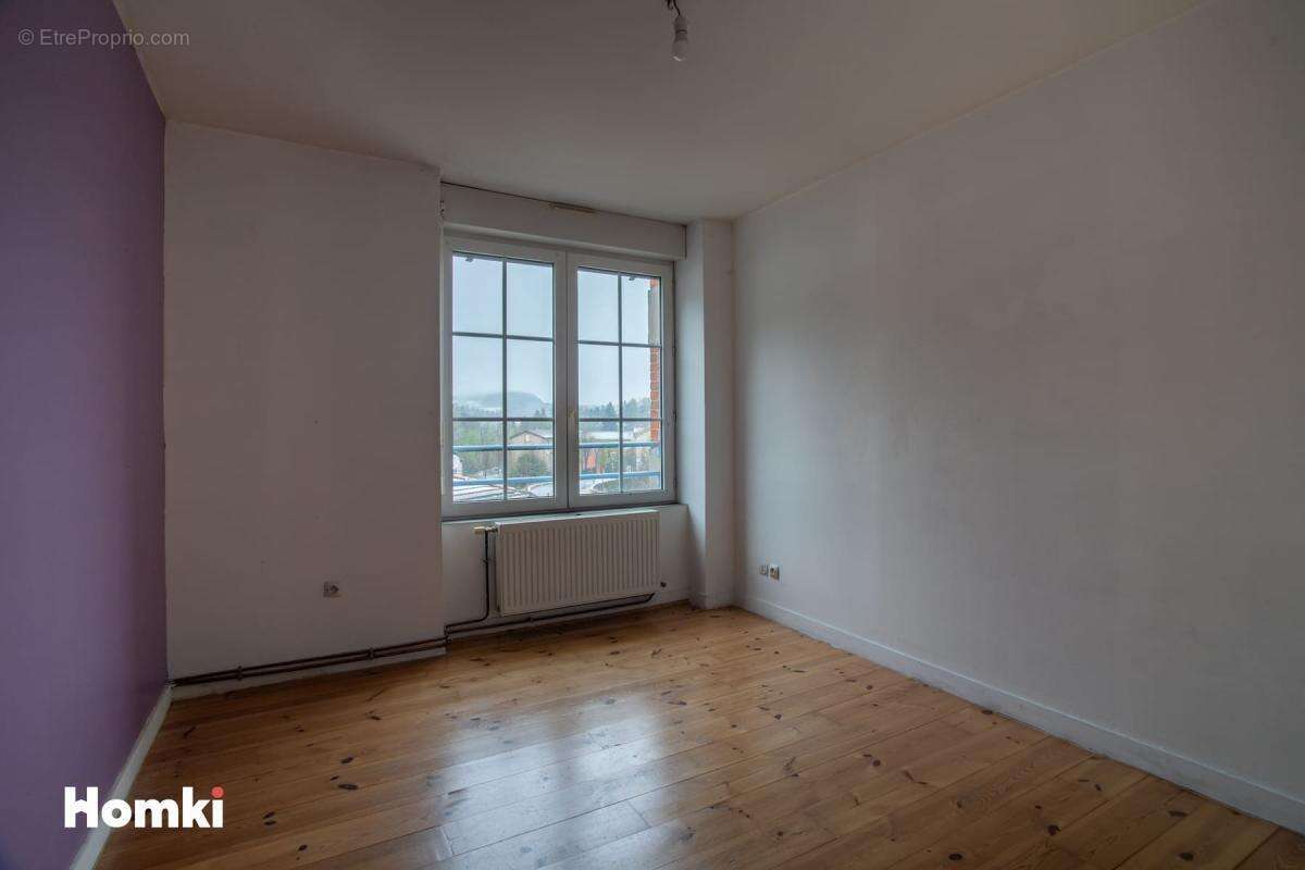 Appartement à LA SEAUVE-SUR-SEMENE