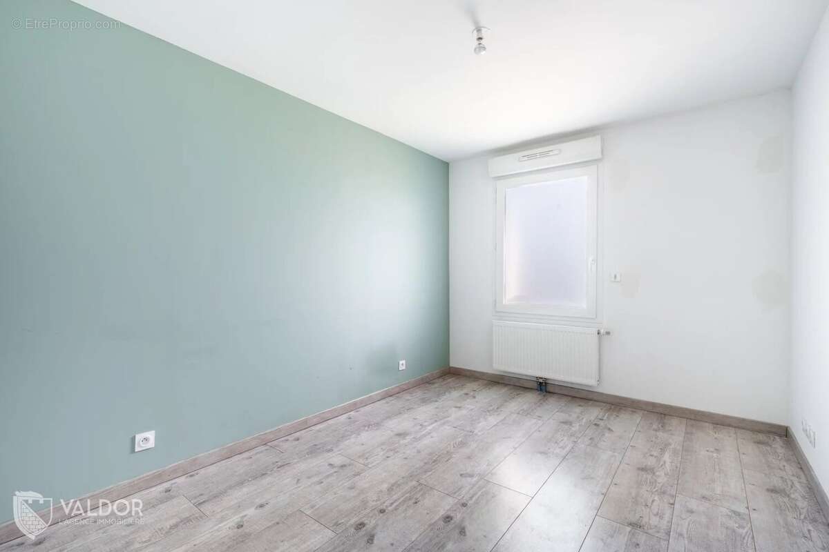 Appartement à ANSE