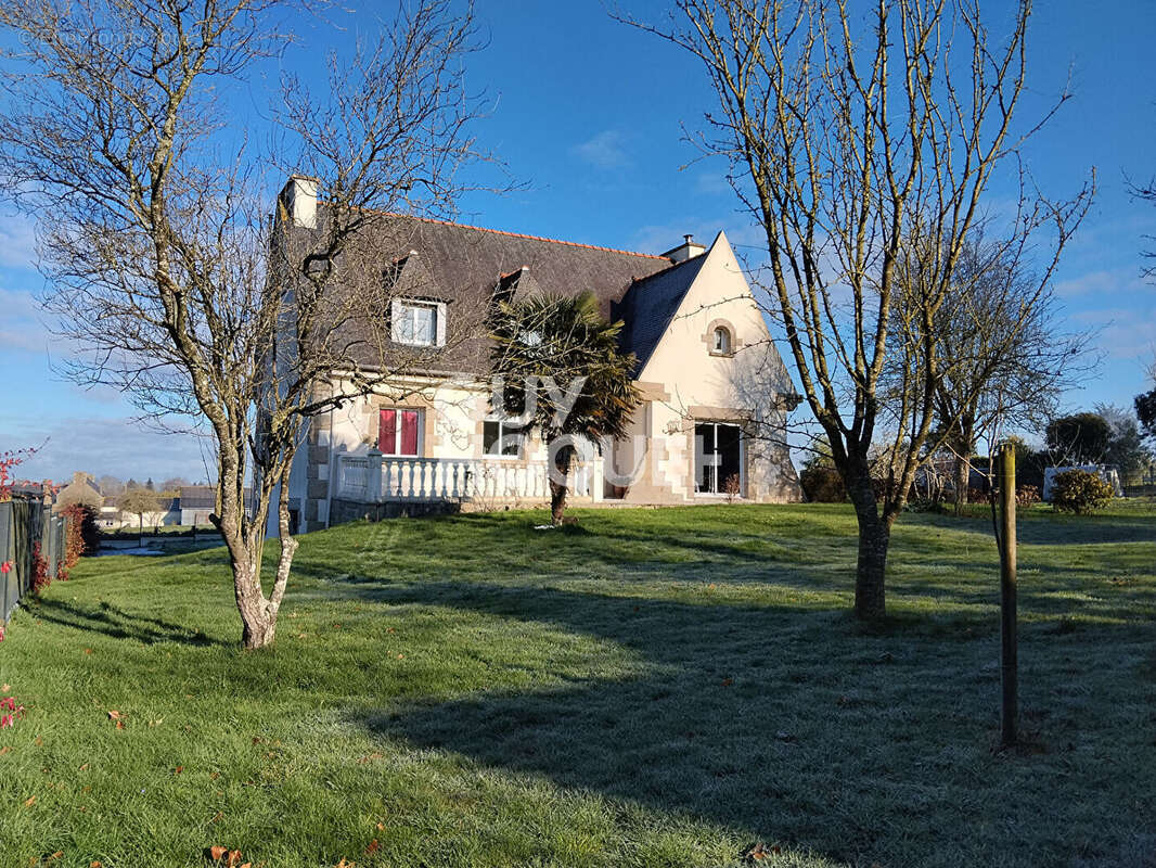 Maison à SAINT-HELEN