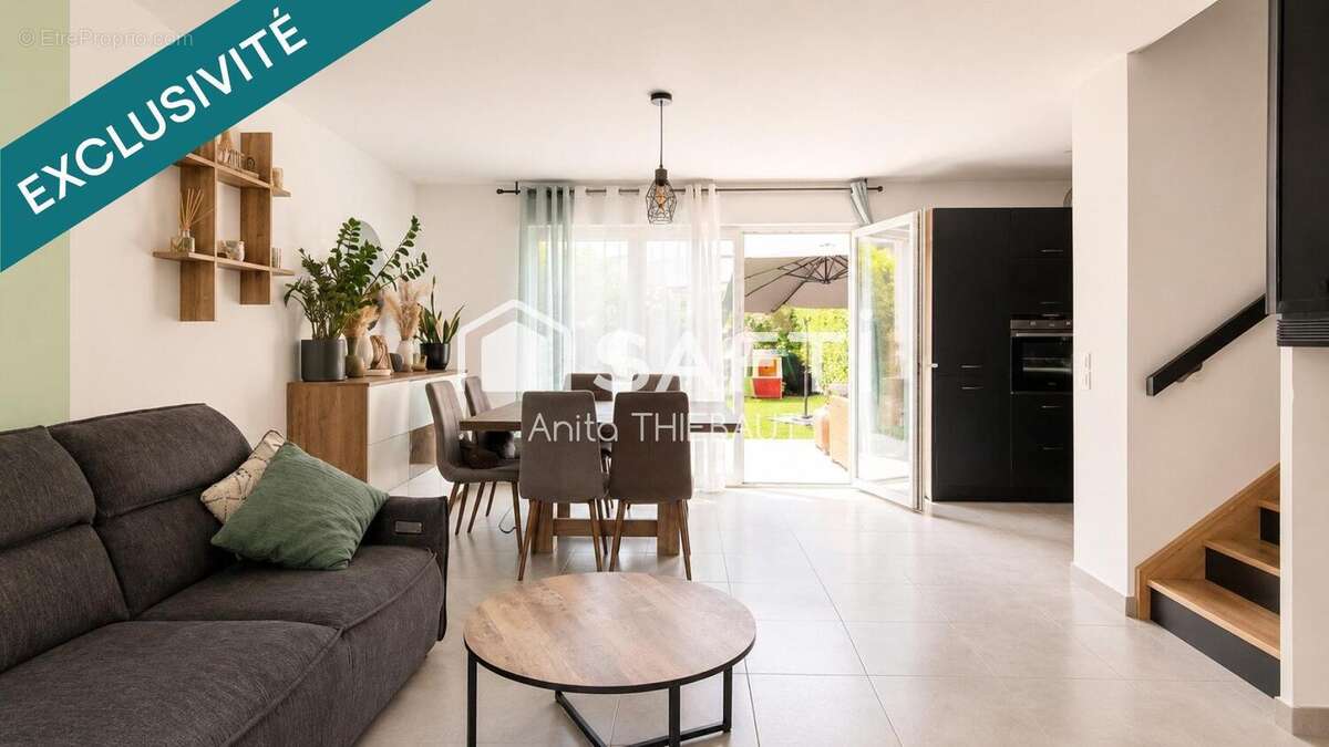 Photo 3 - Maison à ROQUEBRUNE-SUR-ARGENS