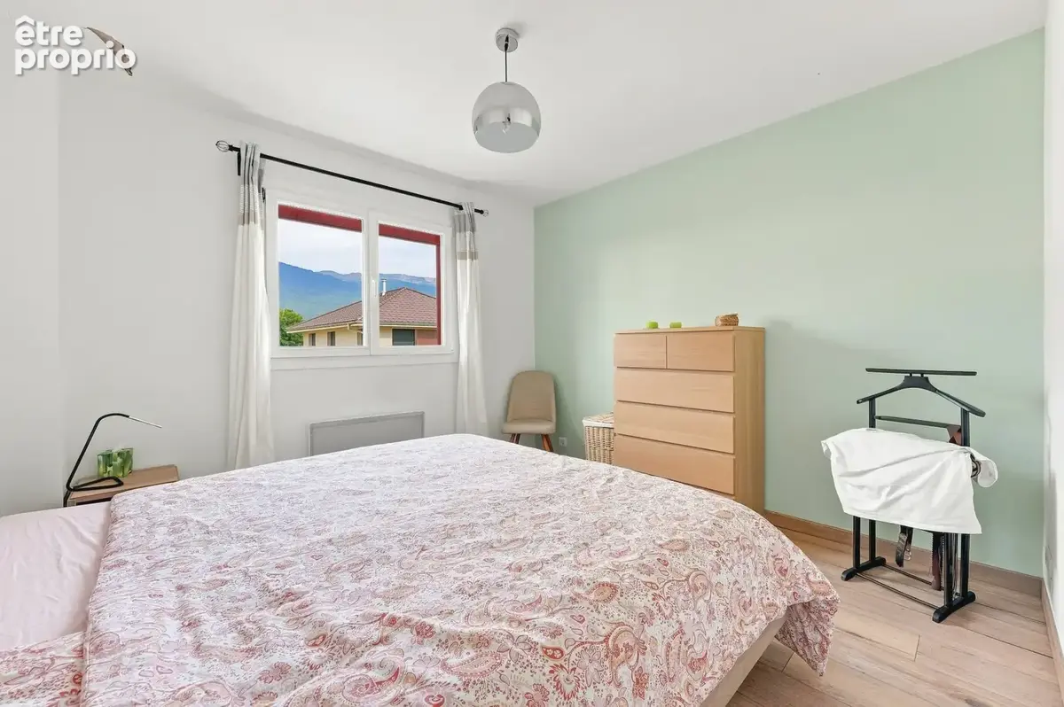 Maison à vendre 7 pièces SAINT GENIS POUILLY (01) - photo 9