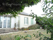 Maison à COSSE-LE-VIVIEN