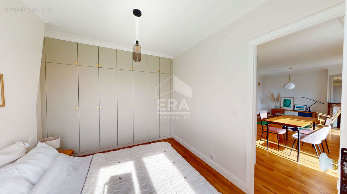 Appartement à PARIS-19E
