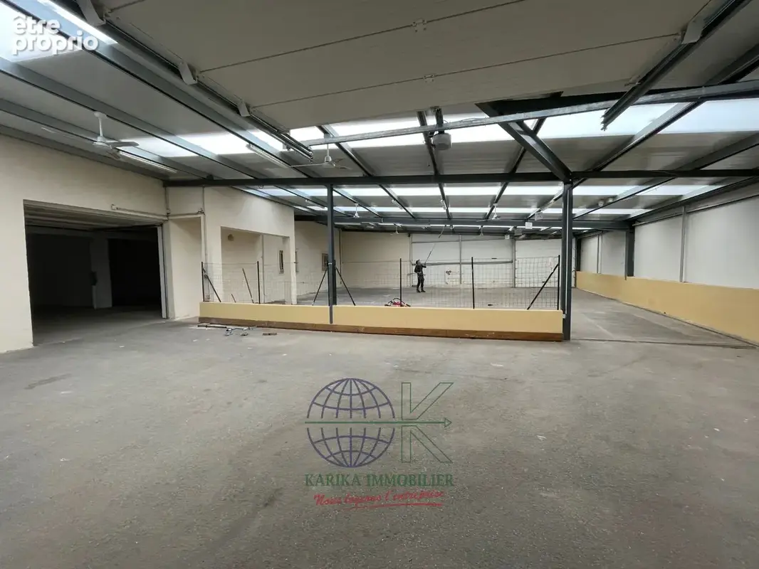Bâtiment d'activité 1330 m2 à Roquebrune sur Argens - photo 8