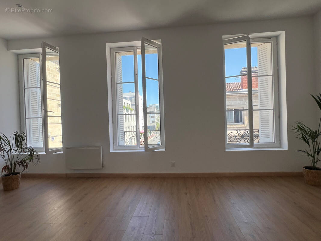 Appartement à BORDEAUX