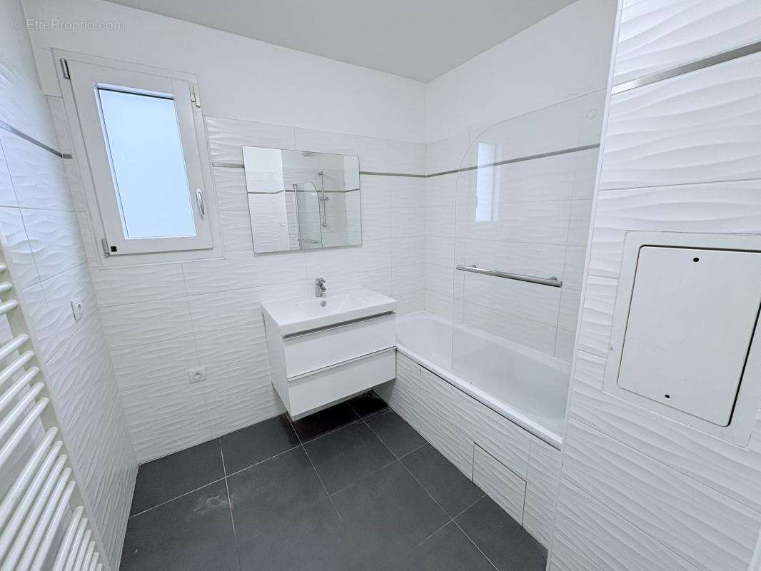 Appartement à RUEIL-MALMAISON