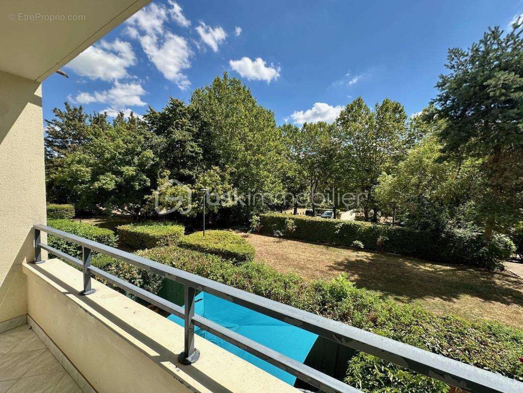 Cergy-le-Haut – 3 pièces 65 m², balcon, parking, gare à pied, DPE C - photo 8