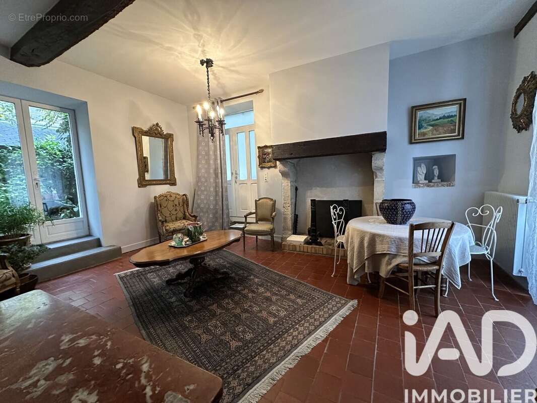 Photo 2 - Maison à ISSOUDUN