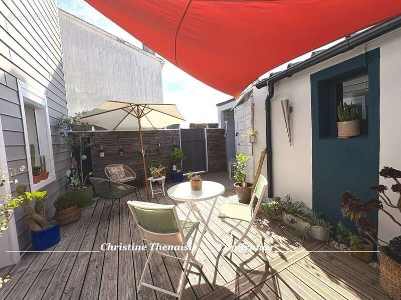 Maison à SAINT-JULIEN-DES-LANDES