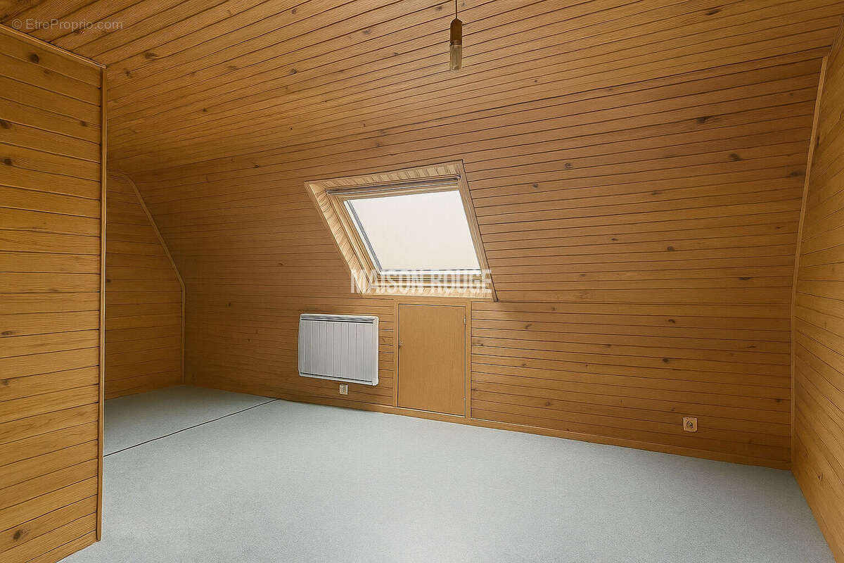 Maison à PLOUGUIEL