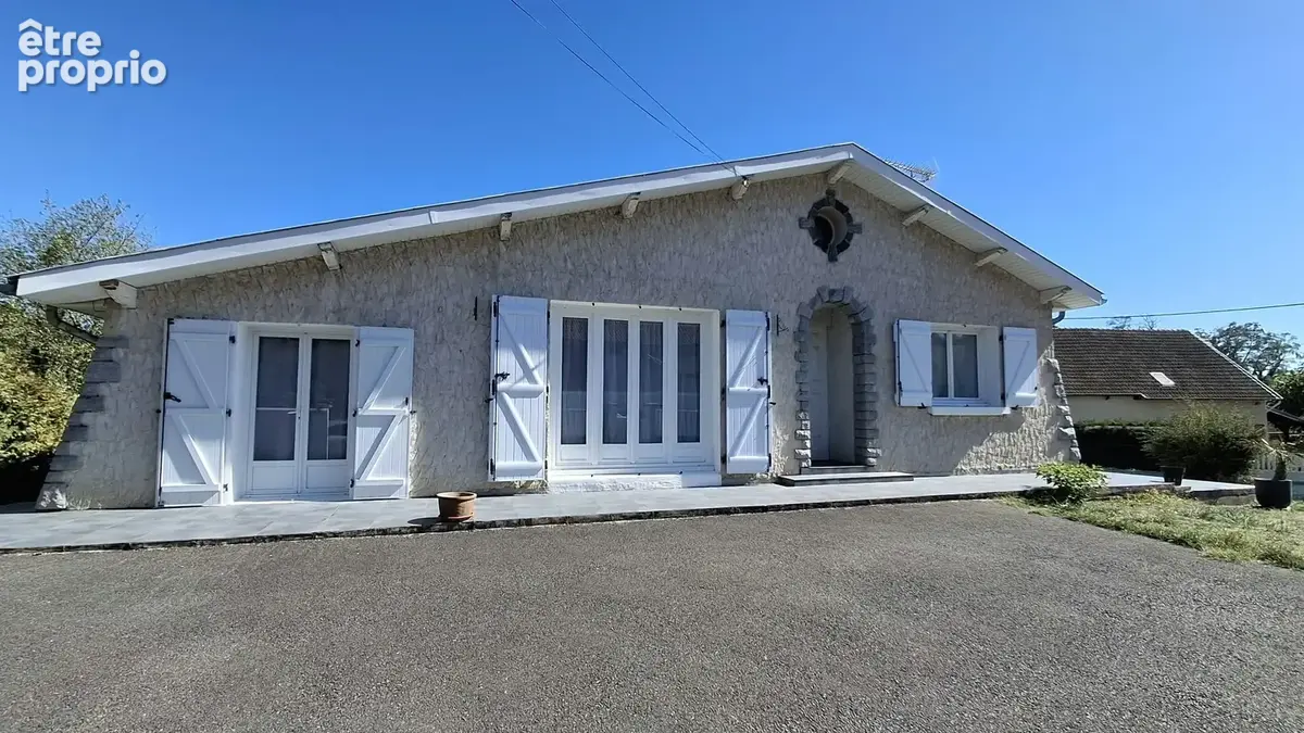 Maison à SAINT-SYLVESTRE-PRAGOULIN