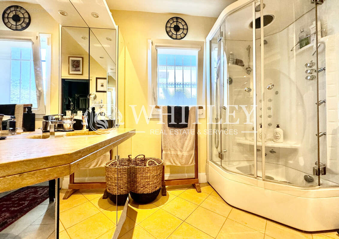 Maison à SAINT-RAPHAEL