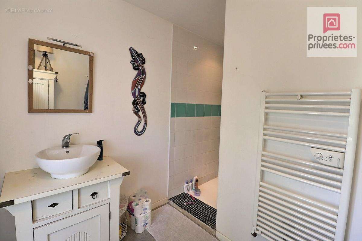 Maison à SAINT-JUST-LUZAC